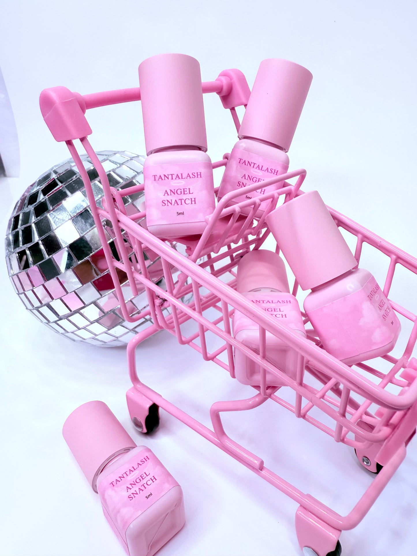 lash adhesive