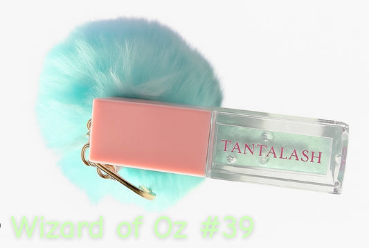 Lip oil pom bagcharm